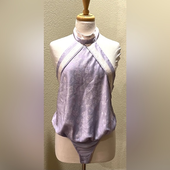 Free People 1 Thing Halter Tank Paisley Lilac Purple Floral Print Tie Bodysuit S - Picture 5 of 12